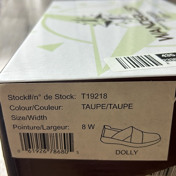 NWT Wanderlust taupe/taupe leather Dolly slip on loafers size 8 wide.never worn - Picture 2 of 8
